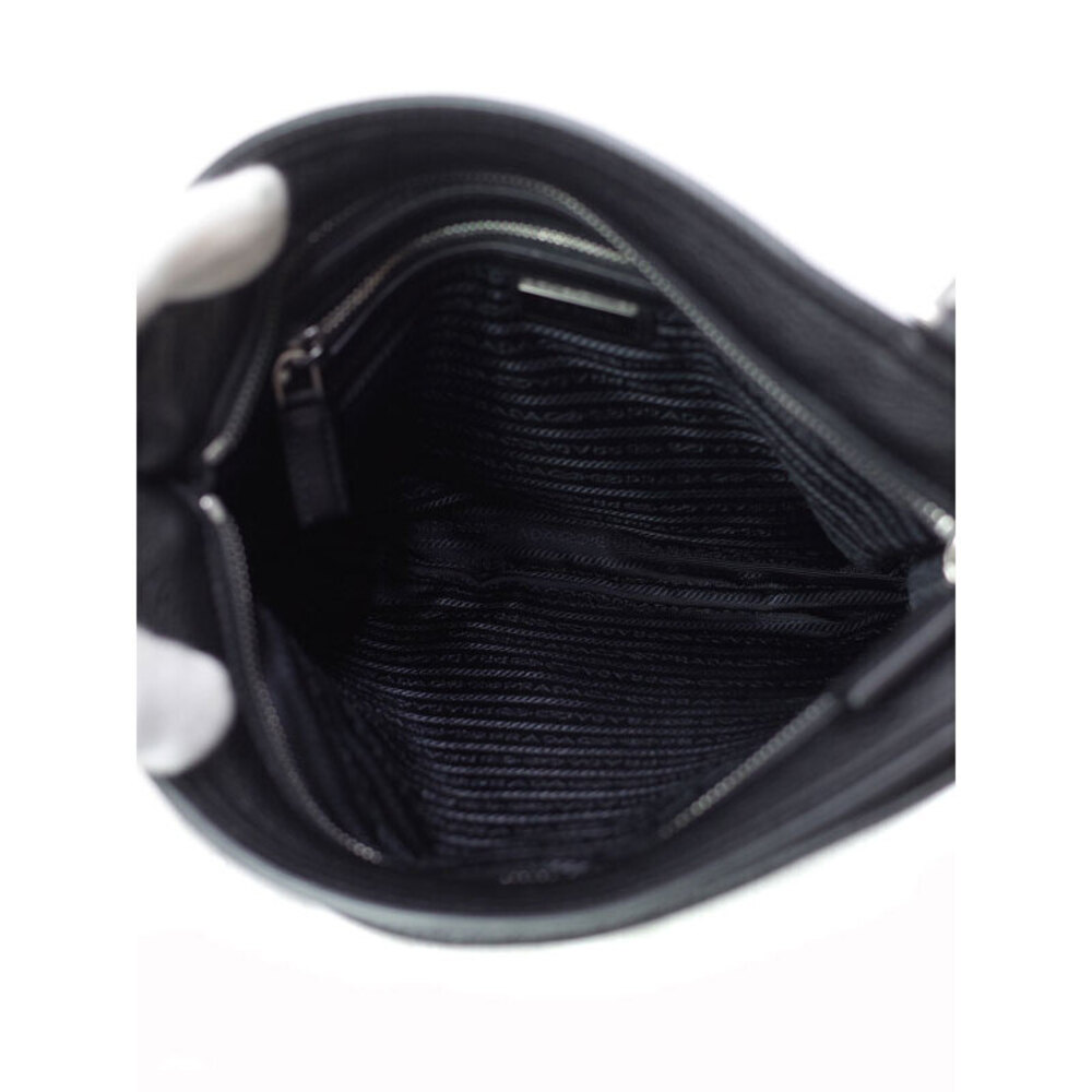 Prada Vitello City Messenger Bag black leather - Picture 3 of 9